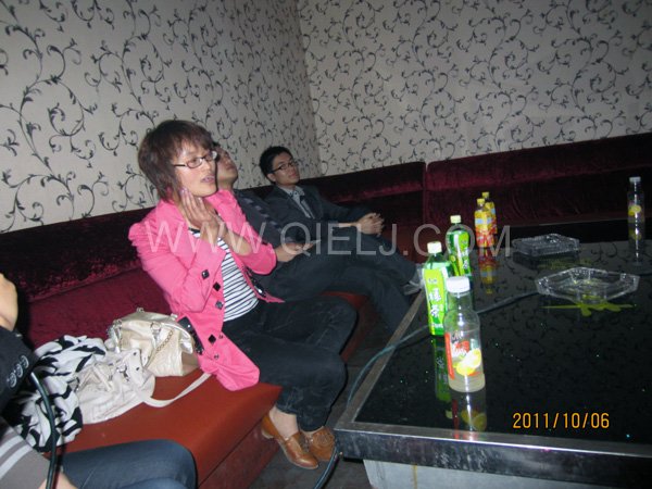 2011年10月，鄭州企鵝糧油機(jī)械有限公司--外貿(mào)部，十一國慶節(jié)團(tuán)體活動！(圖10)