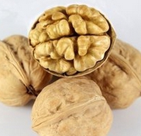 核桃深加工——核桃油，核桃粉，核桃工藝品，活性炭制品(圖1)